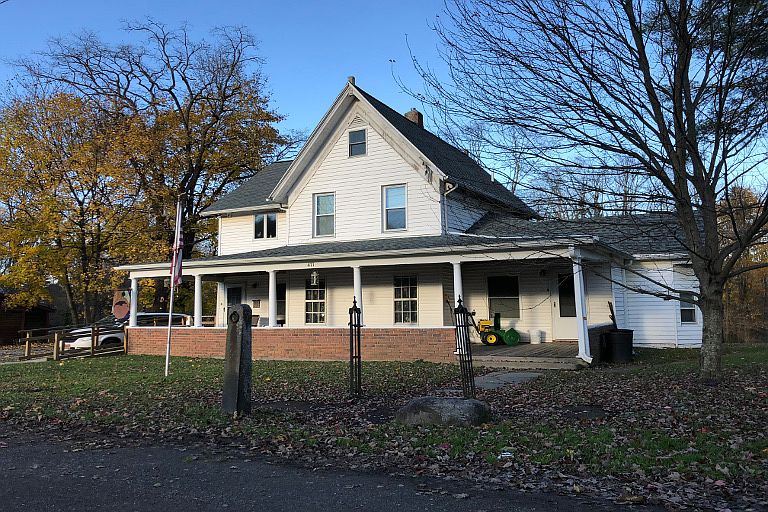 1st image of 471-473 Main St