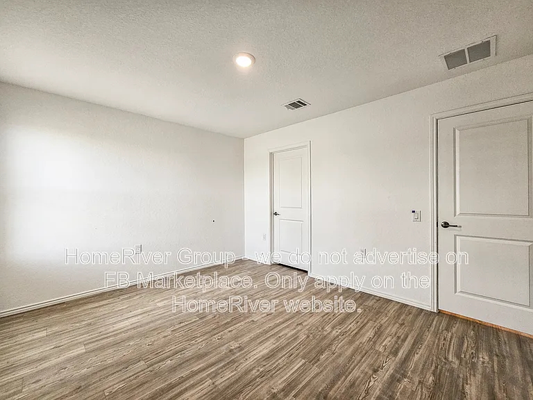 934 Cook Bnd — Photo 8