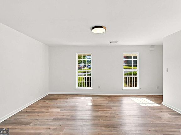 5th image of 5845 Amerson Ln