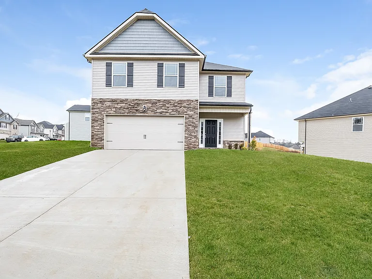 1141 Black Oak Cir — Photo 1