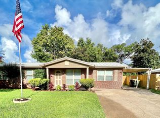 200 Deluna Rd, Fort Walton Beach, FL 32548