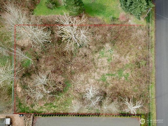 2nd image of 264 XX NE 53rd Street