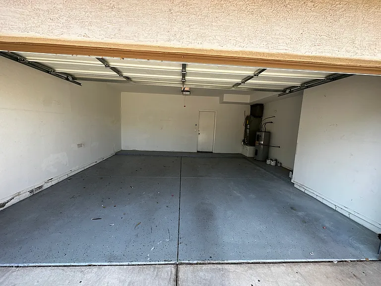 1886 E Oasis Dr — Photo 9