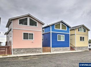 95590 S Us Highway 101 Hwy #3, Yachats, OR 97498