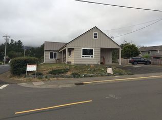 120 3rd St N, Manzanita, OR 97130