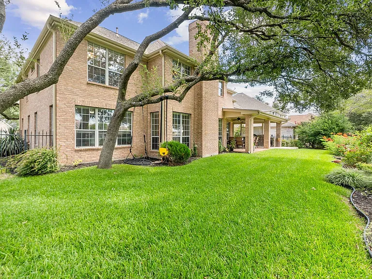 2147 Hilton Head Dr — Photo 27