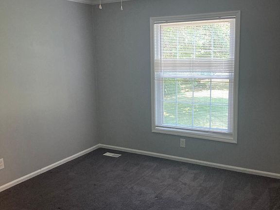 4th image of 1327 Hibbard Dr #A
