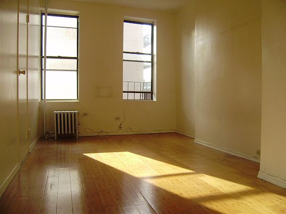 2nd image of 2025 1st Ave APT 4F