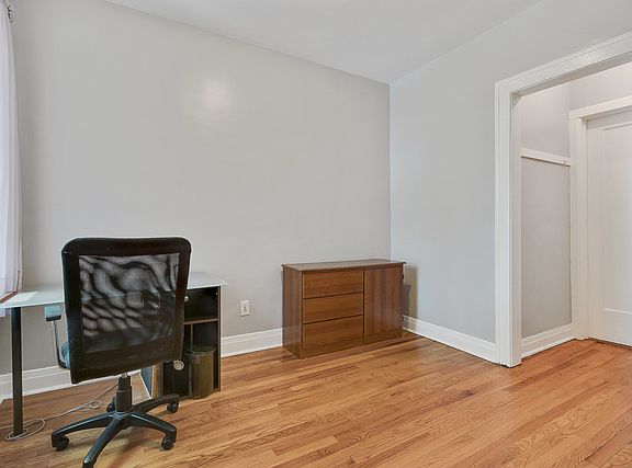 5th image of 426 S Elmwood Ave