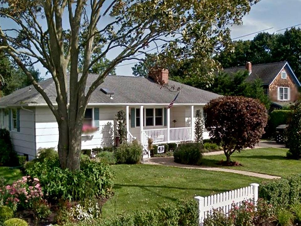 Tuttle Avenue Home Eastport