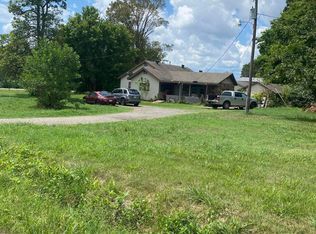302 Bradley Cove Rd, Russellville, AR 72802