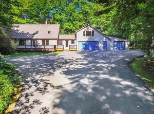 30 Dry Point Dr, Oakland, ME 04963