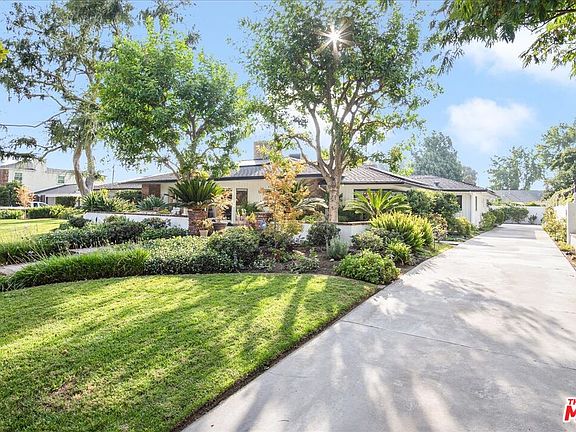 4th image of 3096 Parkside Dr