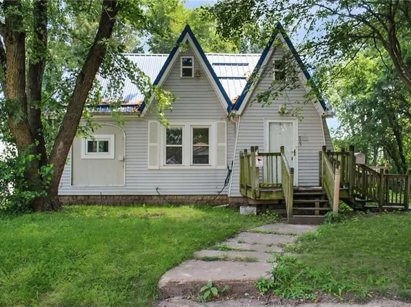 605 Fairground Ave, Higginsville, MO 64037