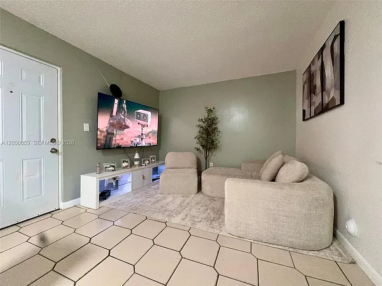 10765 SW 4th St #3 — Photo 2