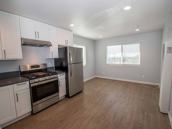 2nd image of 6648-6650 Bell Ct