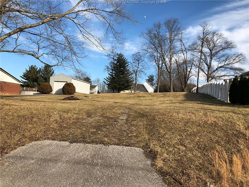 2nd image of 1011 Mount Vernon Rd