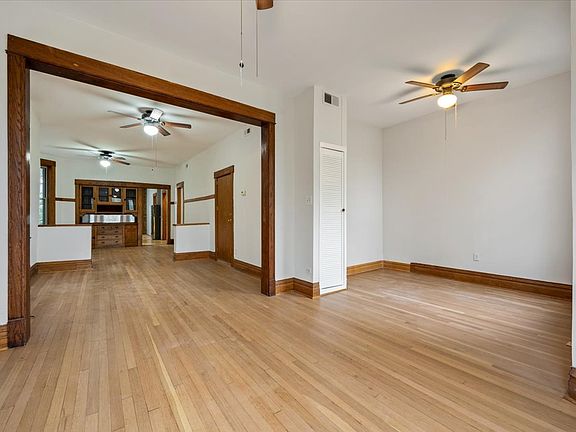 4th image of 1518 N Kedzie Ave #2