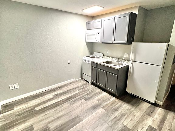 5th image of 99 Lawson Dr #0