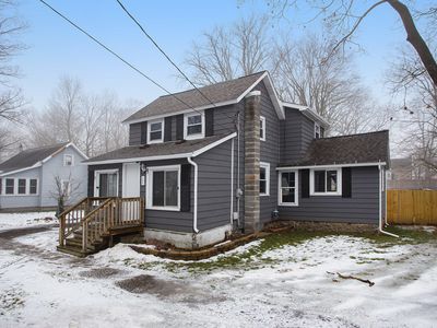 208 W Grant St, Hastings, MI, 49058