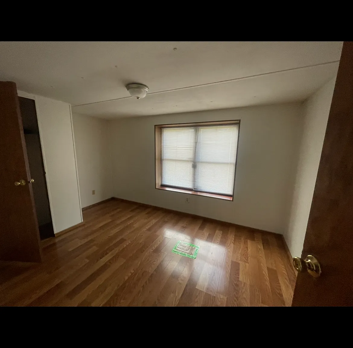 3 bed, $850 — Photo 2