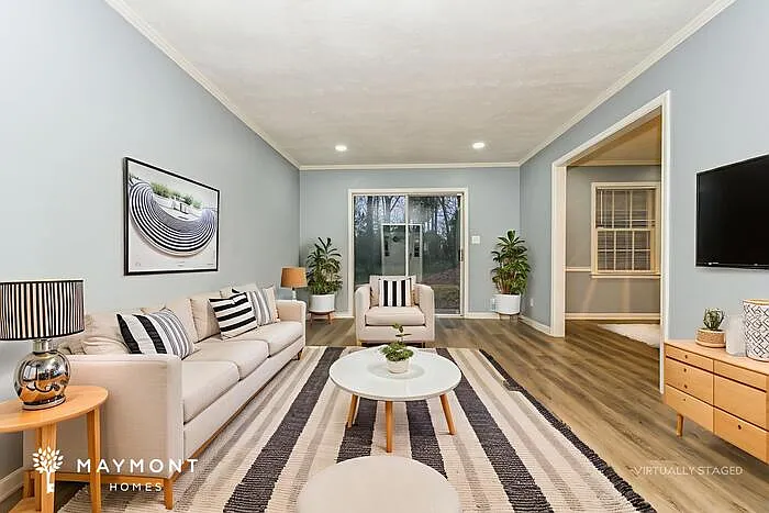 2902 Barcelona Way — Photo 6
