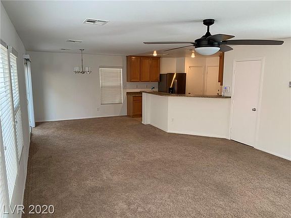 4th image of 24 Pine Blossom Ave
