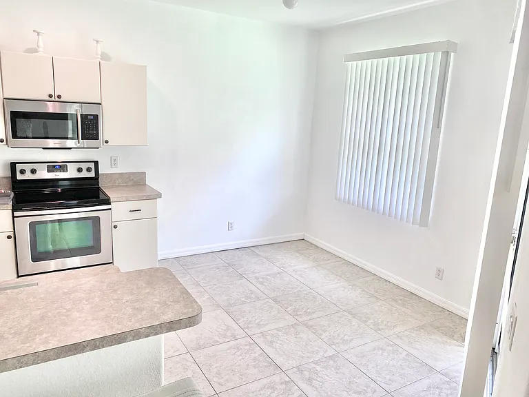 4357 Mermell Cir — Photo 7