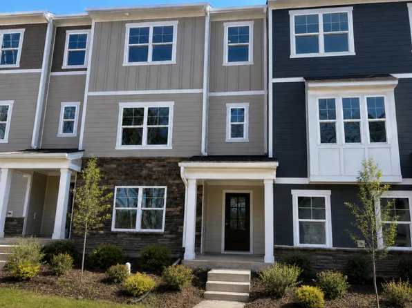 1815 Starlit Sky Ln, Cary, NC 27519