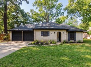 41 Artesia, Conroe, TX 77304