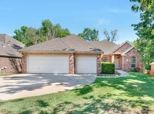 4180 W Morning Mist Dr, Fayetteville, AR 72704