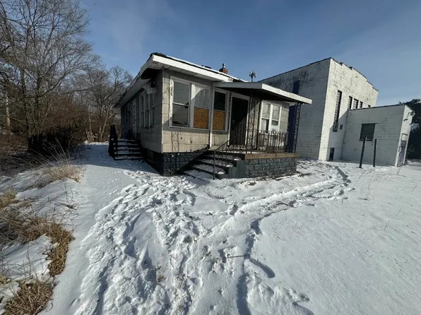 3939 Massachusetts St, Gary, IN 46409