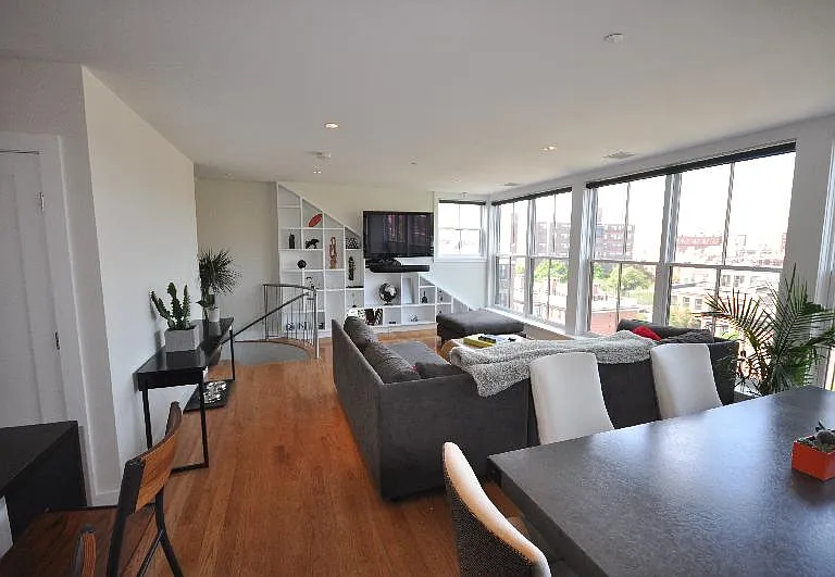 658 Massachusetts Ave #3 — Photo 6