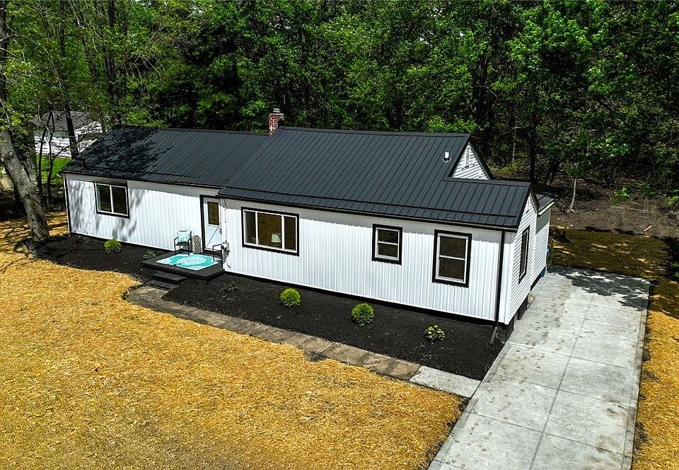 2953 Colon Dr, Akron, OH 44321 | Zillow