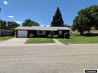 1026 N Carrington Ave, Buffalo, WY 82834