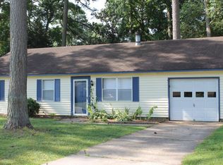 5 Red Barn Ct, Portsmouth, VA 23703