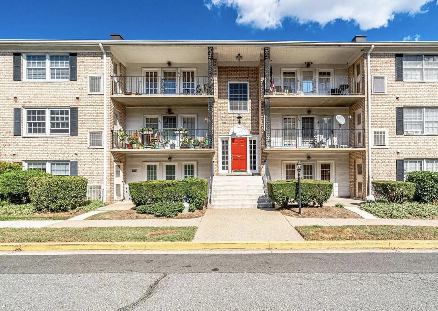 12703 Gordon Blvd — Photo 2