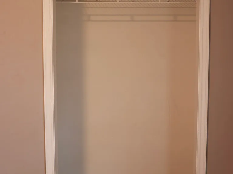 917 Tavistock Pl — Photo 18