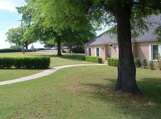 208 Fairway Cir, Andalusia, AL 36421