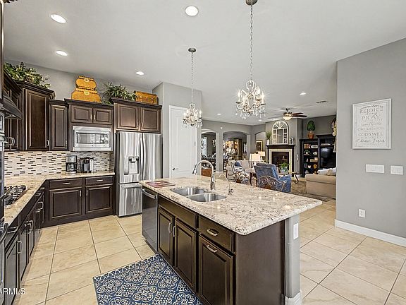 4th image of 15748 W ASHLAND Avenue