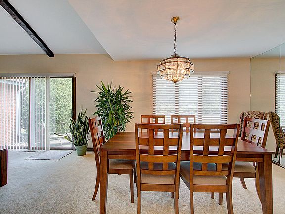 3rd image of 10040 N Kirkland Ct