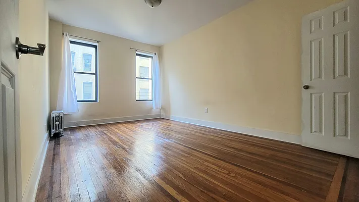 Rented by BRICK & GALO REALTY CORP | media 21