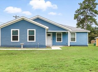 11 Sand Pine Dr, Midway, FL 32343