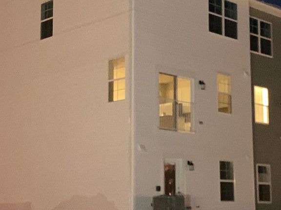 3rd image of 37 Canning Rd