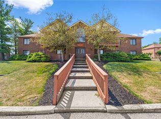 8605 Scenicview Dr #P205, Broadview Heights, OH 44147