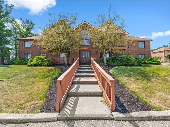 8605 Scenicview Dr #P205, Broadview Heights, OH 44147