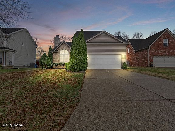 2nd image of 506 Evergreen Place Ct