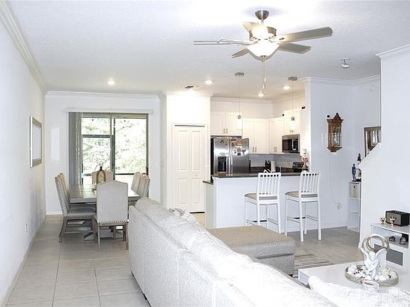 4th image of 30798 Veridian Way