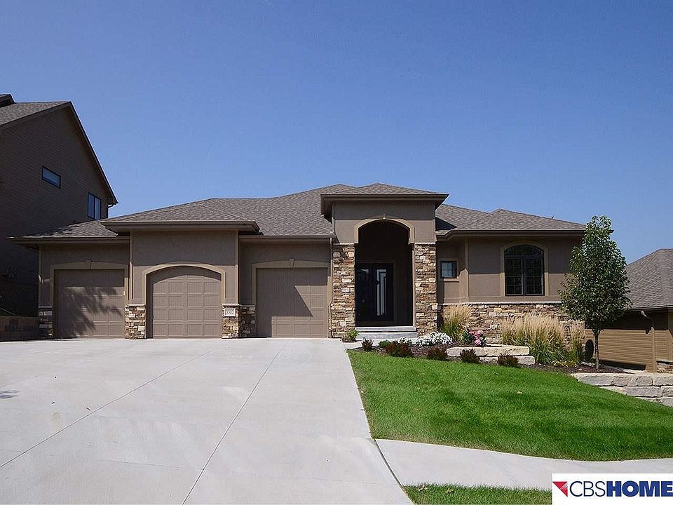 1st image of 3302 S 185th Ave
