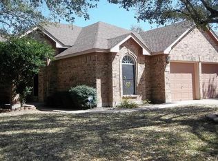 16715 Spotted Eagle Dr, Leander, TX 78641